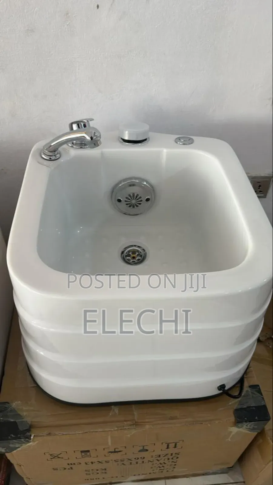 Pedicure Basin With Tap