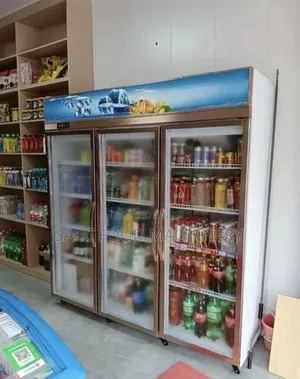 Beverage/Drinks Display Chiller (3 Doors)