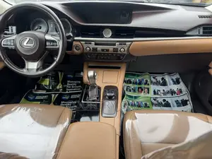 Lexus ES 350 FWD 2016 Black