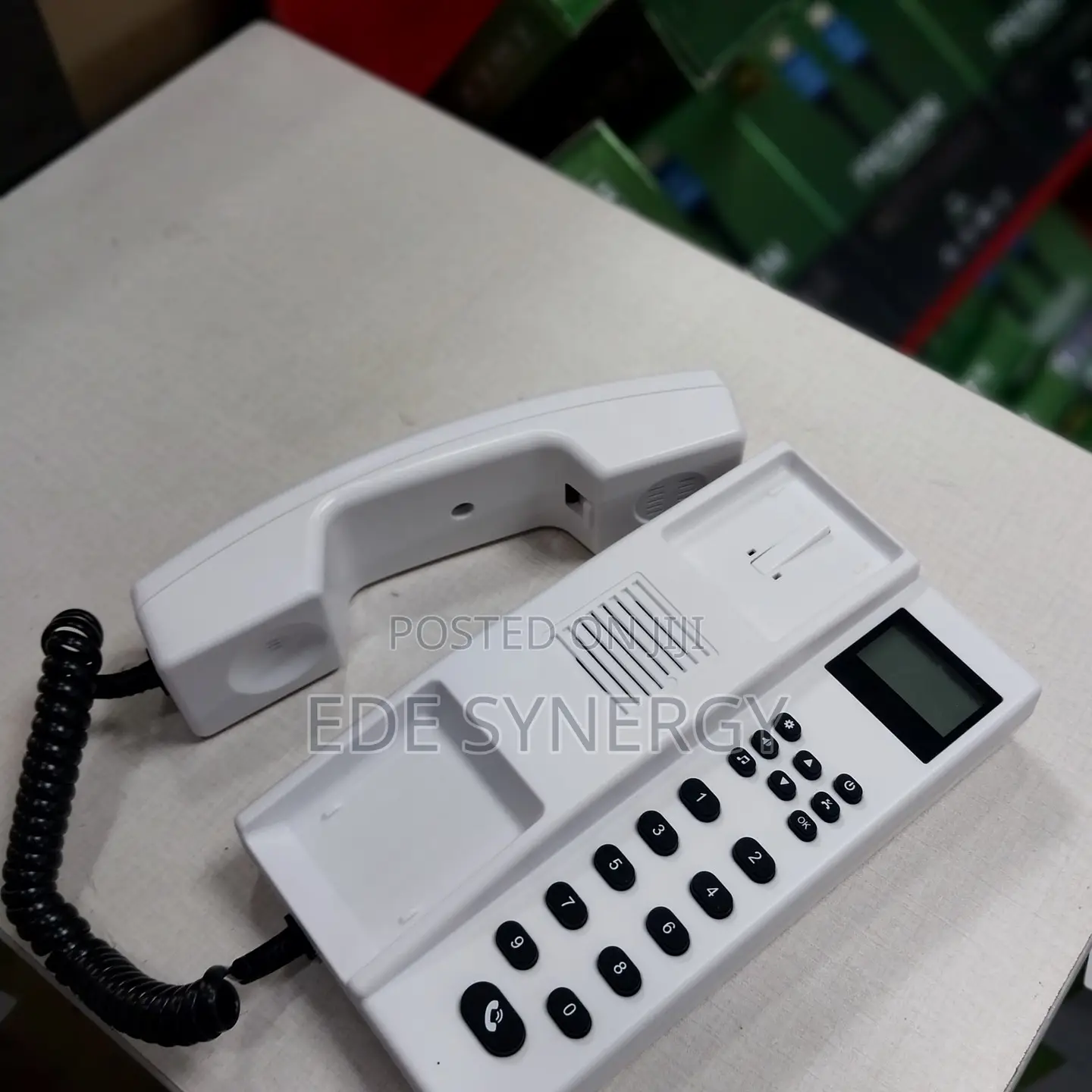 Wireless Display Intercom for Home and Office Use