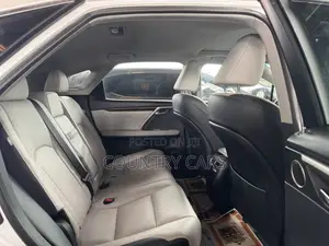 Lexus RX 350 FWD 2019 White