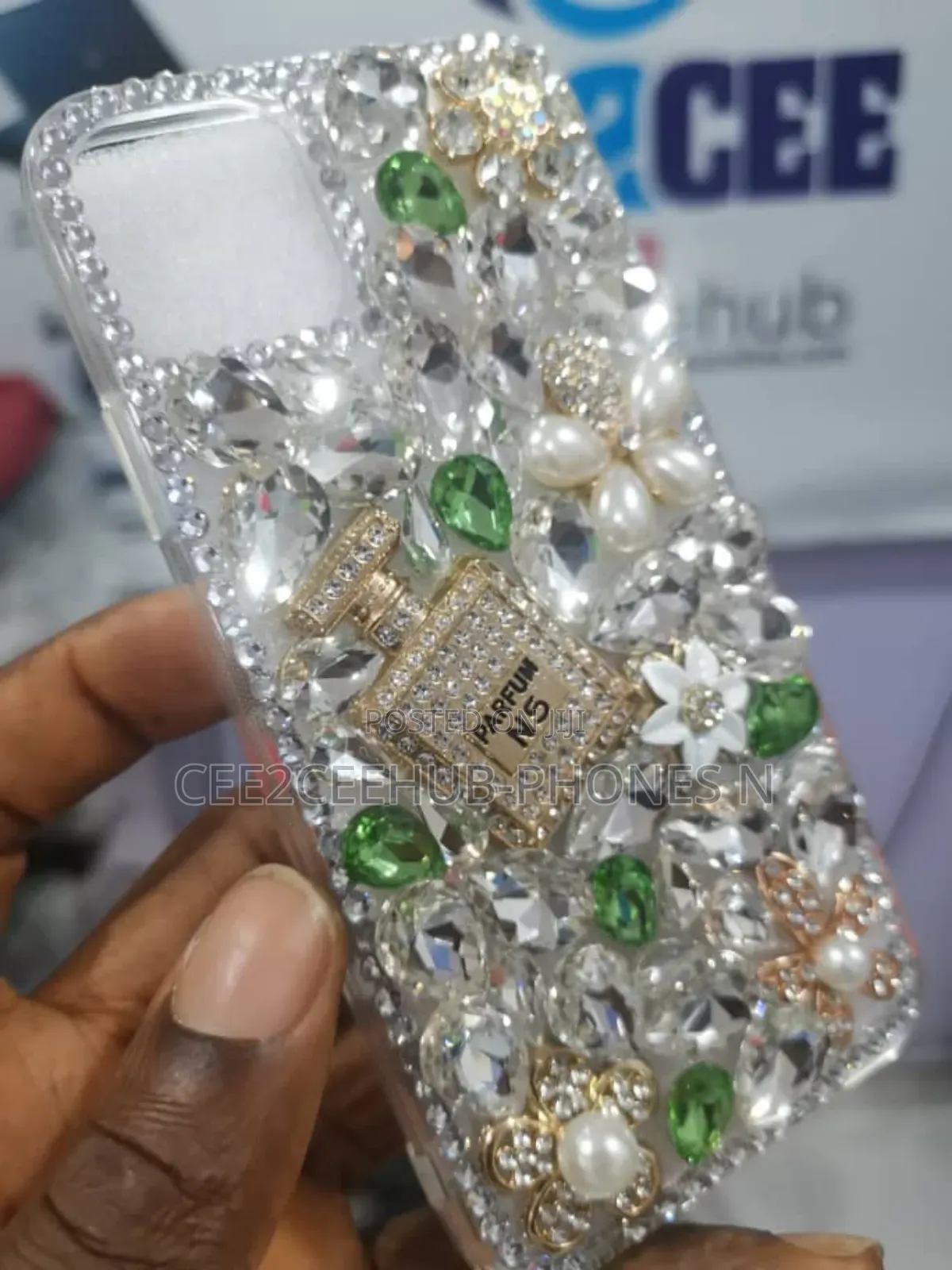 iPhone 15pro Max Rhinestone Diamond Case