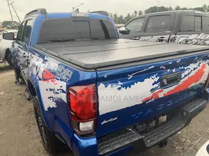 Toyota Tacoma Limited 2017 Blue