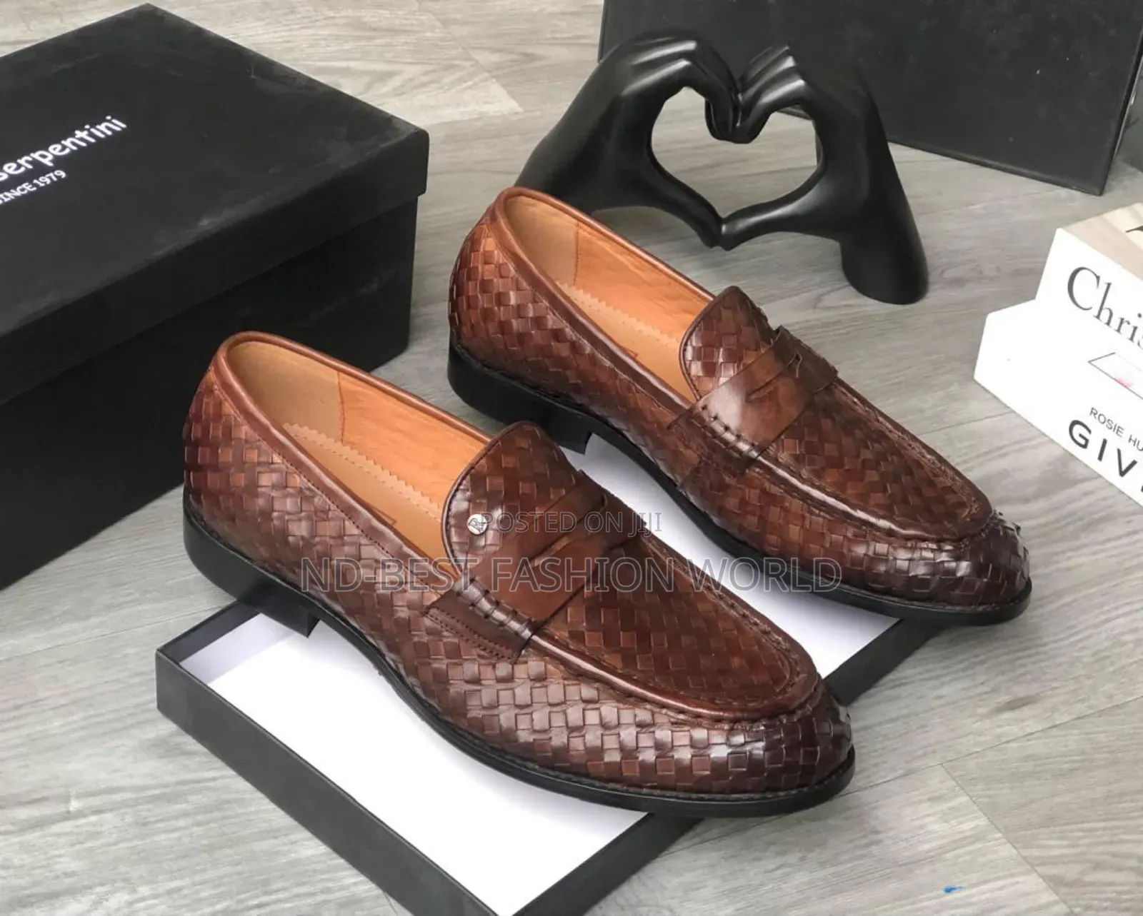 Serpentini Leather Shoes