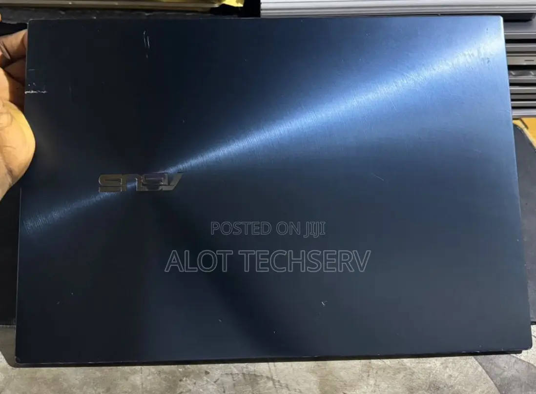 Laptop Asus ZenBook Pro 15 UX580GE 16GB Intel Core I7 SSD 1T