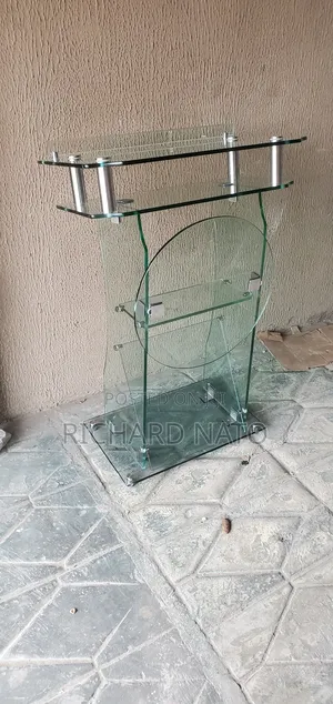 High Quality Glass Pulpit