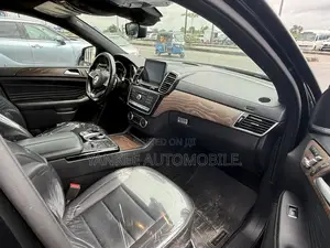 Mercedes-Benz GLE-Class 2017 Black