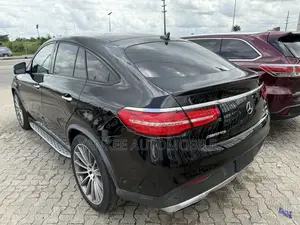 Mercedes-Benz GLE-Class 2017 Black