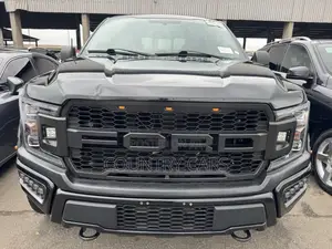 Ford F-150 XLT 4x4 SuperCrew Cab Styleside 5.5 ft. box 145 in. WB 2019