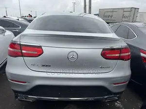 Mercedes-Benz GLC-Class 2018 Silver