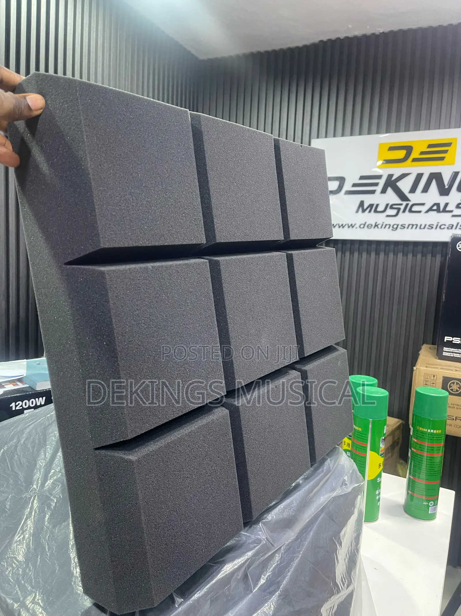 Acoustic Wall Foam 50x50cm 10cm Thickness