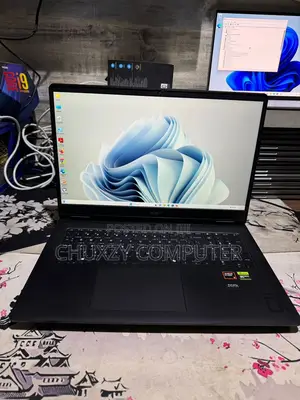 New Laptop HP Omen 17 16GB AMD Ryzen 9 SSD 512GB