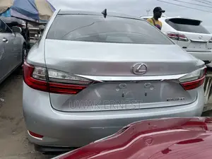 Lexus ES 350 FWD 2016 Silver