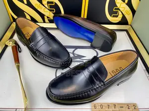 Classic Oggi Shoe Collection