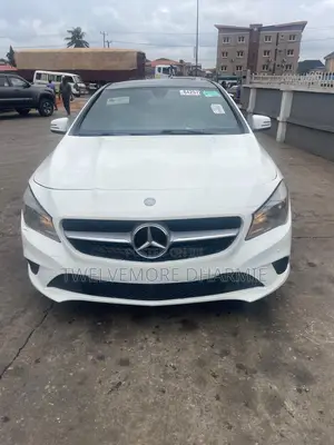 Mercedes-Benz CLA-Class CLA 250 4MATIC Sedan 2015 White