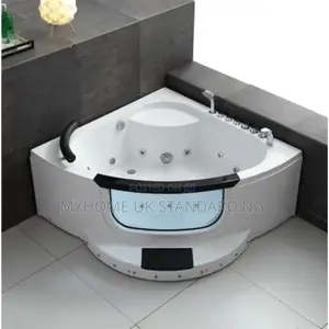 Acylic Freestanding Jacuzzi With Light and Massage
