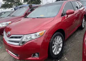 Toyota Venza AWD 2012 Red