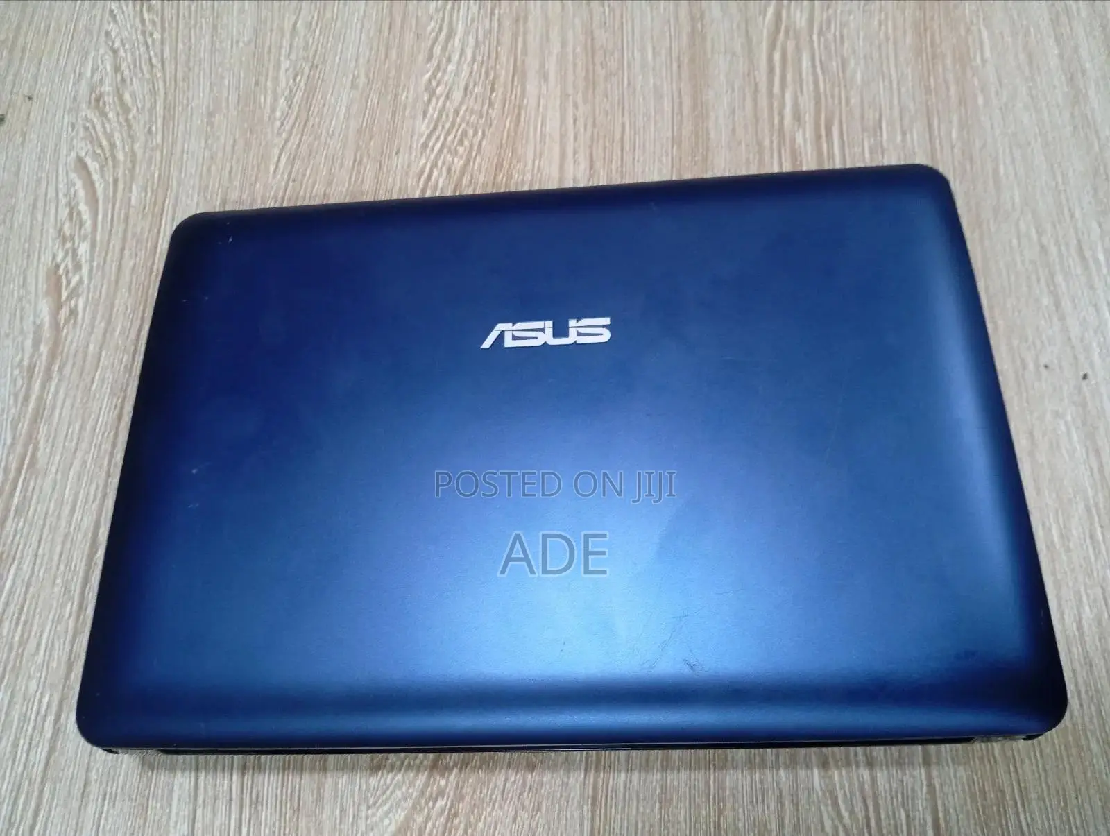 Laptop Asus 2GB Intel Atom HDD 250GB