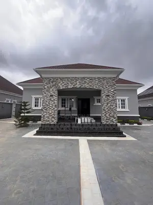 Photo - 3bdrm Bungalow in Standard Estate, Galadimawa for sale