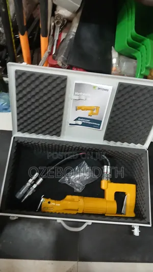 Hydraulic Cutting Machine