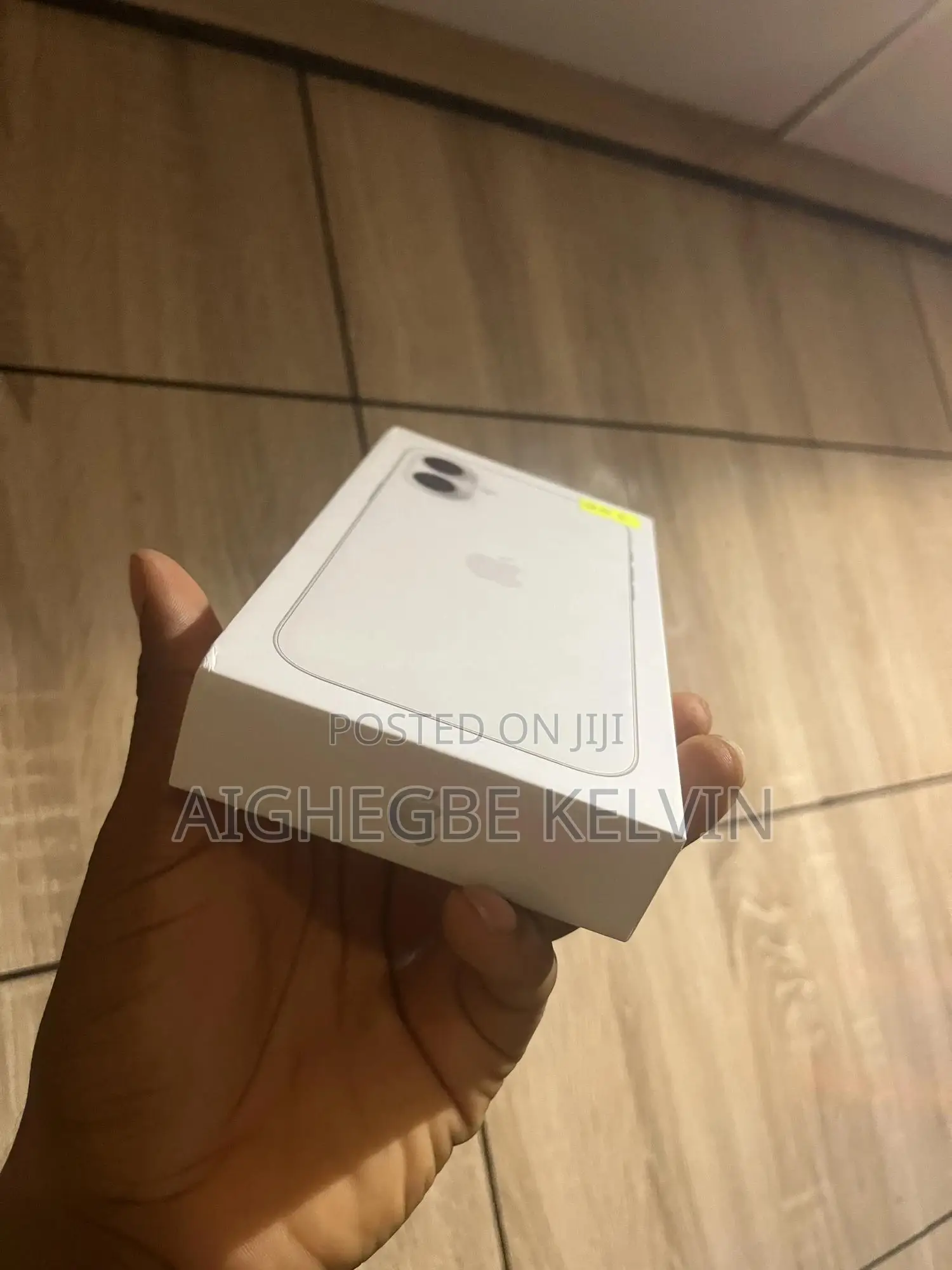 New Apple iPhone 16 Plus 256 GB White