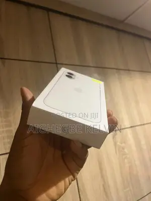 New Apple iPhone 16 Plus 256 GB White
