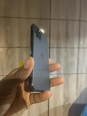 Apple iPhone 11 Pro Max 64 GB Black
