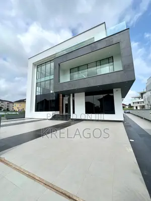 5bdrm Duplex in Osapa london for sale