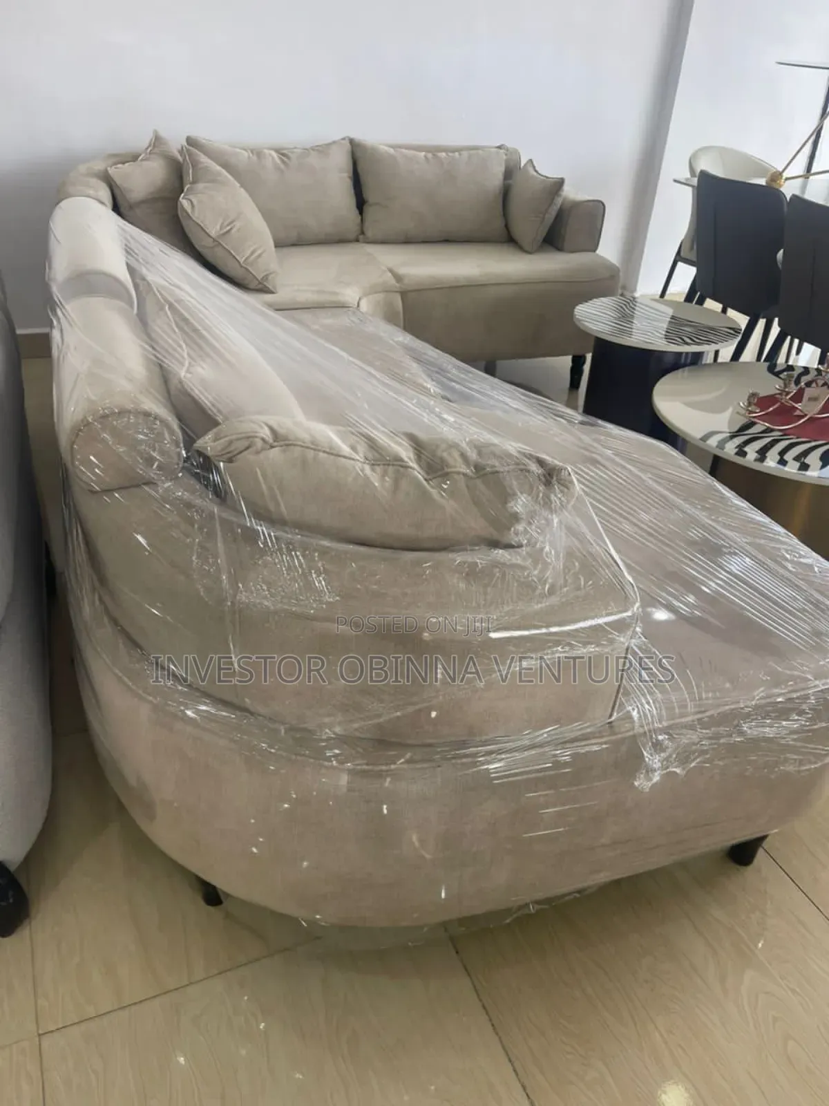 Palo Set Chair