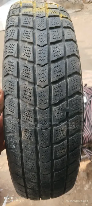 165/70r14 Tire