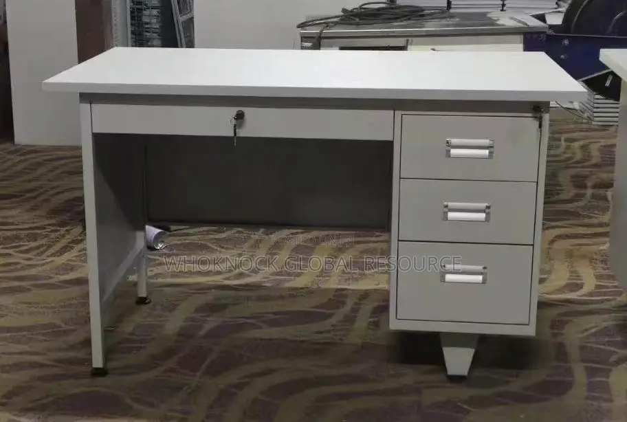 Metal Table 1.2 M