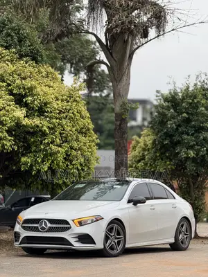 Mercedes-Benz A-Class Base A 220 FWD 2020 White