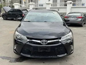 Toyota Camry SE 4dr Sedan (2.5L 4cyl 6A) 2015 Black