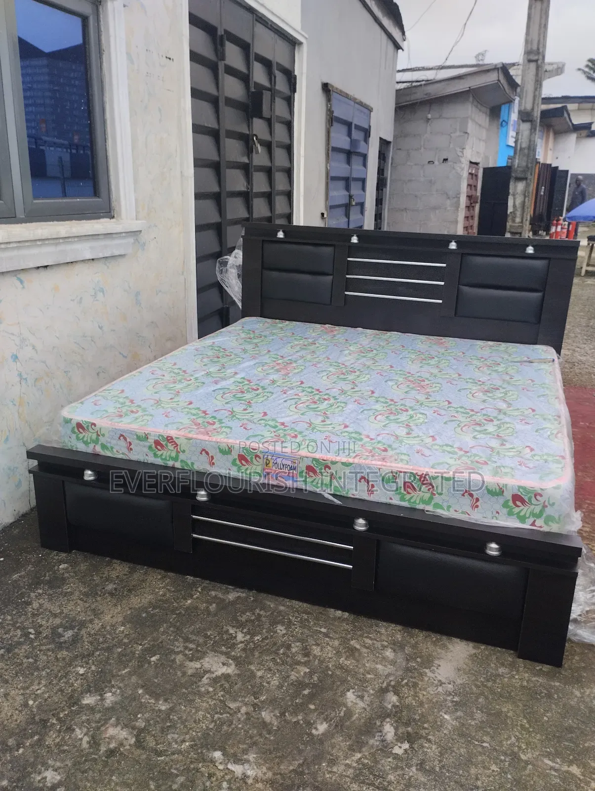 Beautiful Bed Frame and Mattress 6x6ft