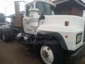 Mack Rd Trailer Head Rotor Engine Tokunbo