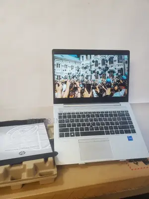 New Laptop HP EliteBook 8740W 32GB Intel Core i5 SSD 512GB