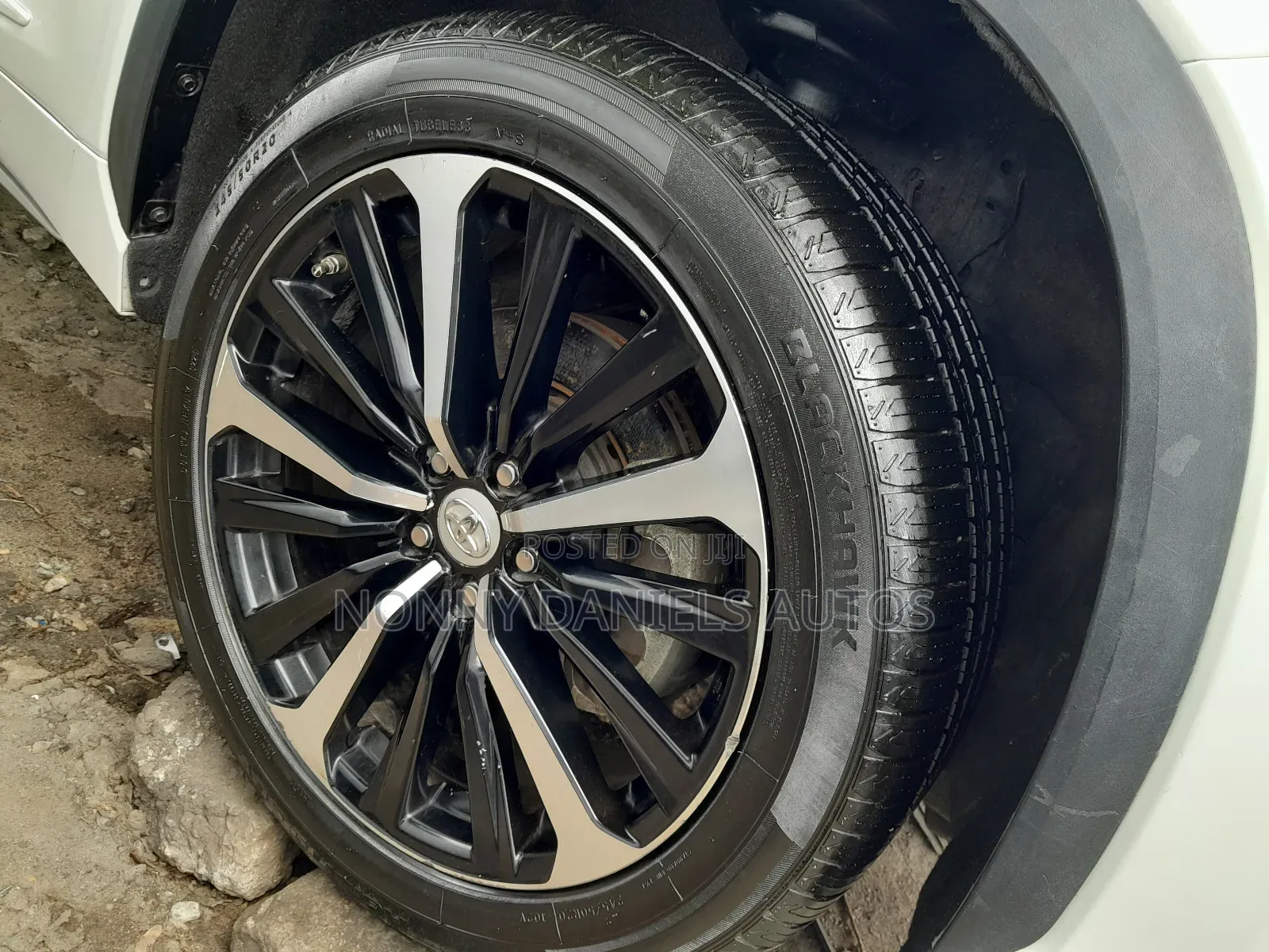 Toyota Highlander 2022 White