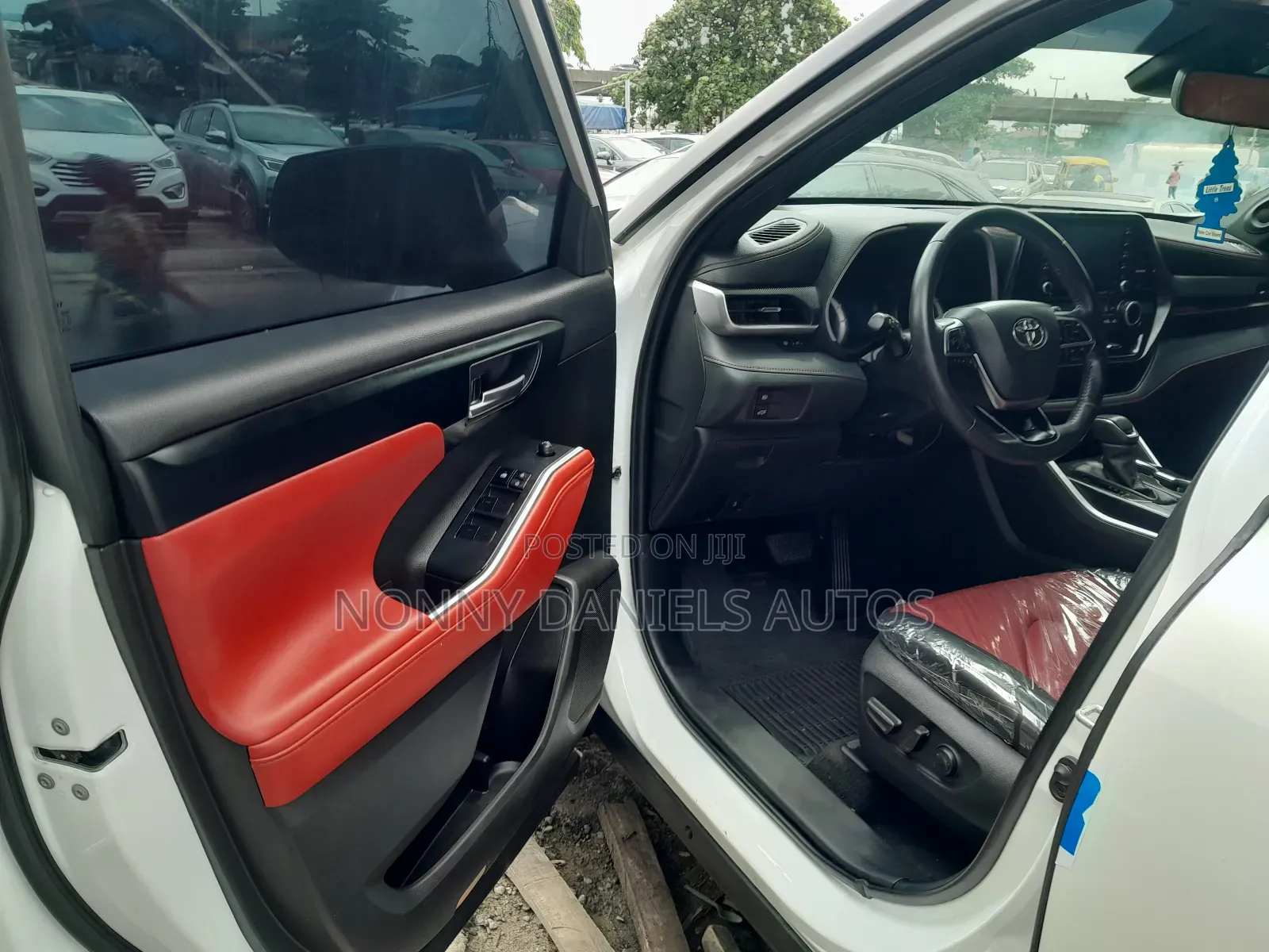 Toyota Highlander 2022 White