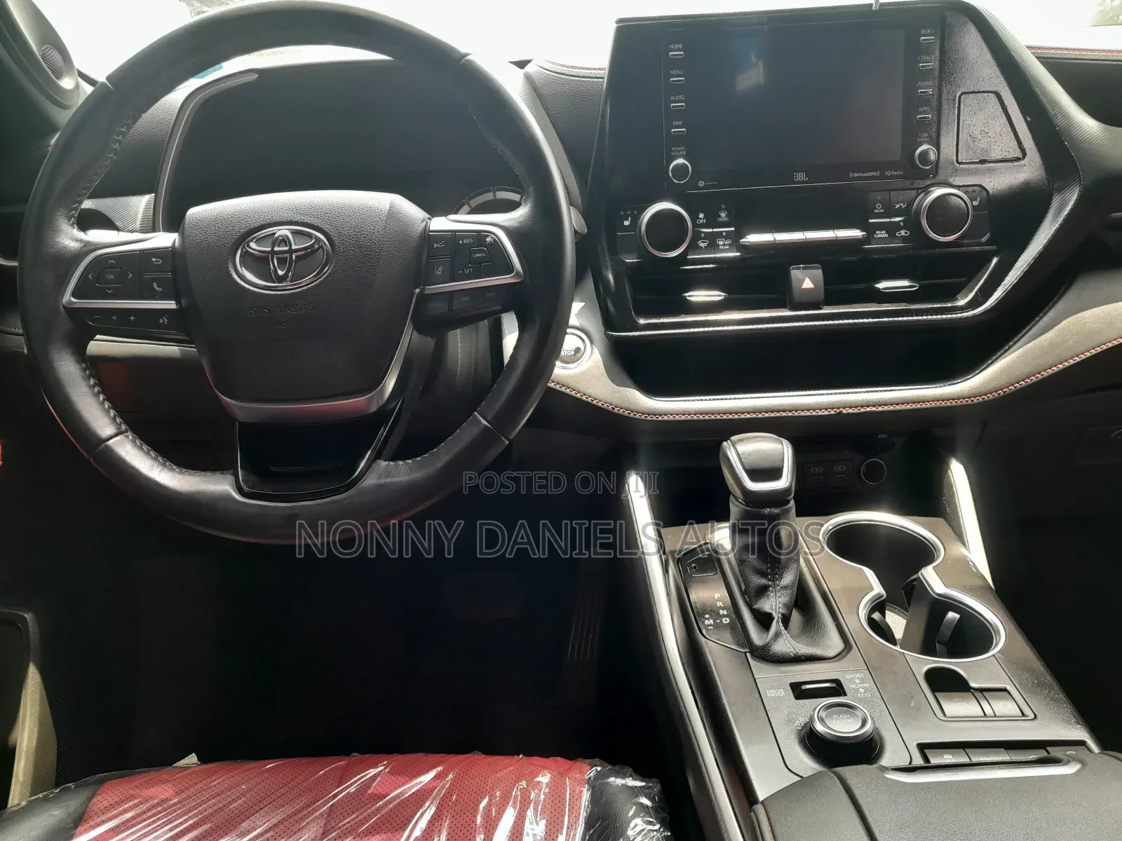 Toyota Highlander 2022 White