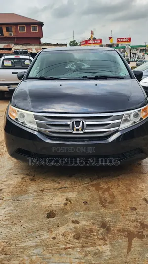 Honda Odyssey LX 2012 Black