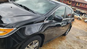 Honda Odyssey LX 2012 Black