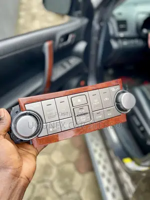 2008-13 Toyota Highlander Factory a/C Control Unit