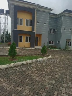 4bdrm Duplex in Durumi for sale