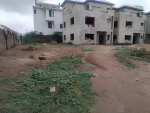 5bdrm Duplex in Jahi Gimoh for sale