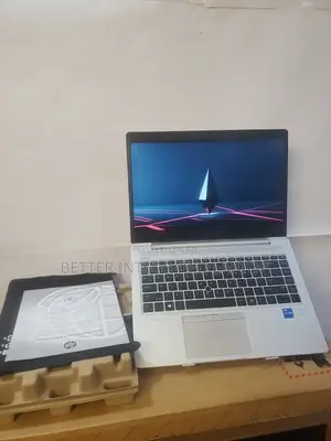 New Laptop HP EliteBook 8760W 12GB Intel Core i5 SSD 1T