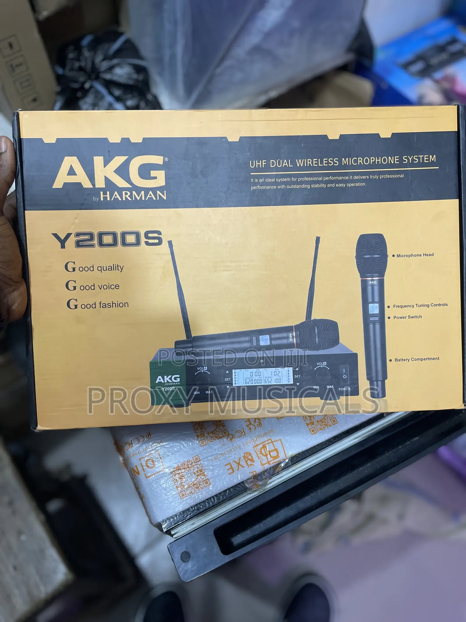 Akg Wireless Microphone Y200s