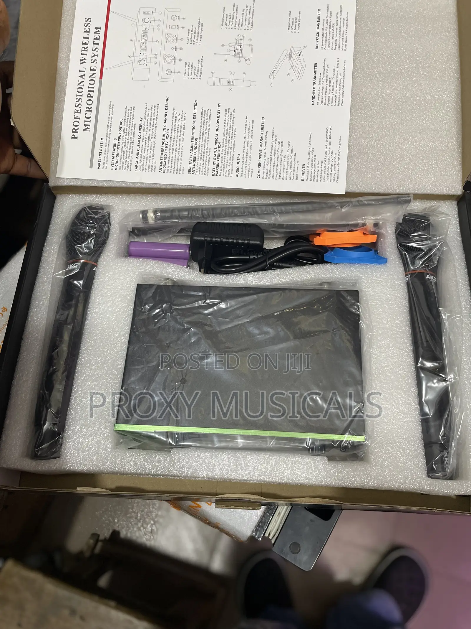 Akg Wireless Microphone Y200s