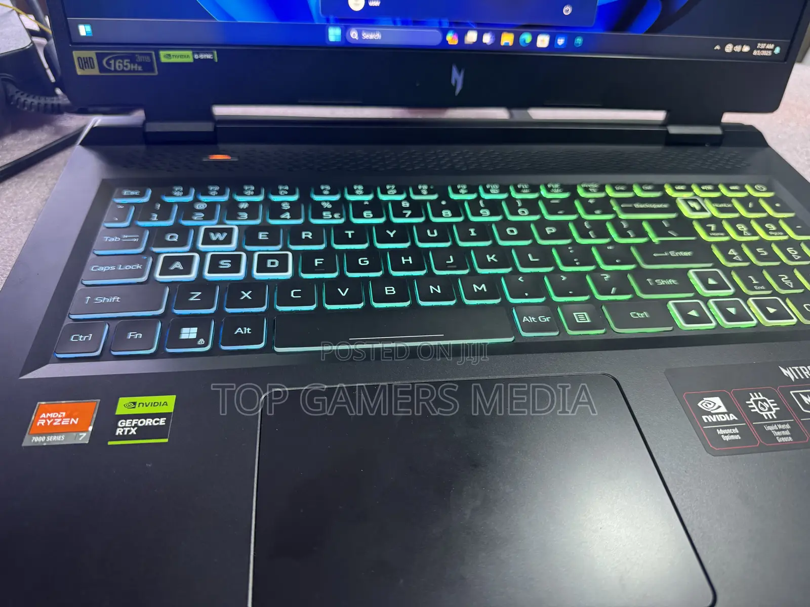 Laptop Acer Nitro 17 16GB AMD Ryzen 7 SSD 1T