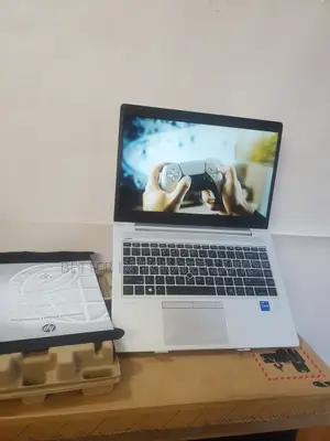 New Laptop HP ProBook 440 G2 8GB Intel Core i5 SSD 1T