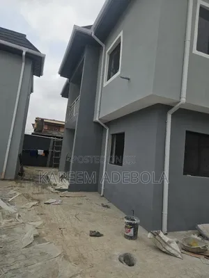1bdrm Block of Flats in Opposite Ifedayo, Yakoyo/Alagbole for rent